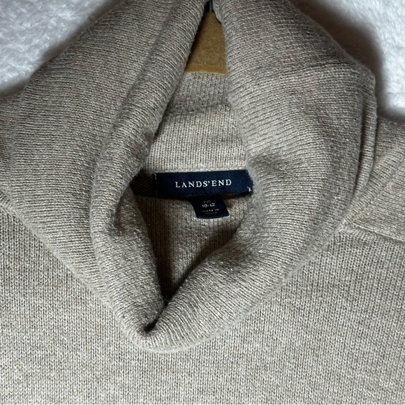 Lands End Cotton Wool blend Turtle‎ neck sweater size Medium - Picture 6 of 8